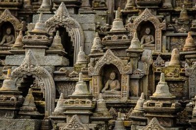 https://www.funerariadeguardia.com/almacen/noticias/img_borobudur15933901280.jpg
