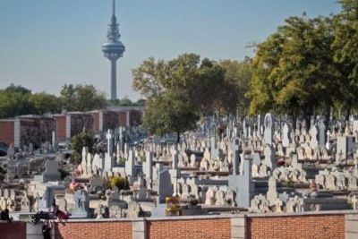 https://www.funerariadeguardia.com/almacen/noticias/img_cementeriomadrid.jpg