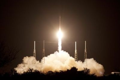 https://www.funerariadeguardia.com/almacen/noticias/img_spacexcrs1launchcropped.jpg